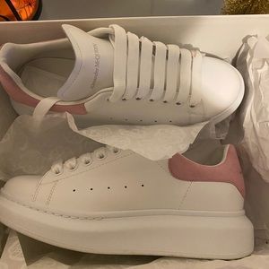 Alexander McQueen sneakers white sugar pink